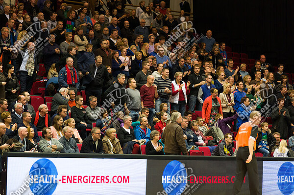 GasTerra Flames vs Landstede basketbal 6 december 2012