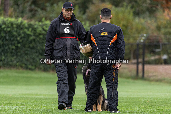 Mart Dam met Amira von der Neue Strabe