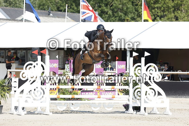 angela van daatselaar