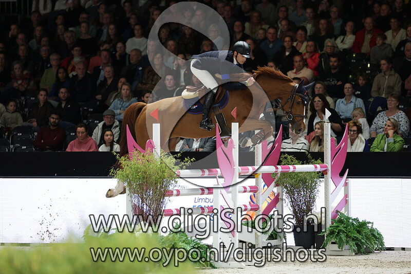 Leopold en Mathijs van Asten Estafette Springen