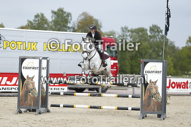 carlijn van der neut