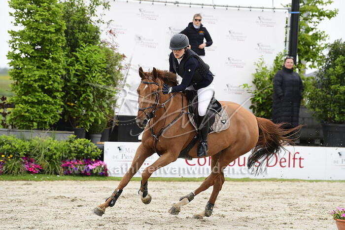 Andrea Mikuski - Kateline