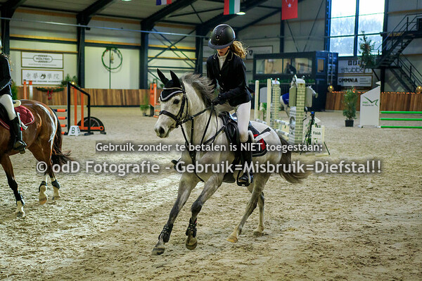 Jumping Indoor Leunen Pony's CDE 70 04-01-24