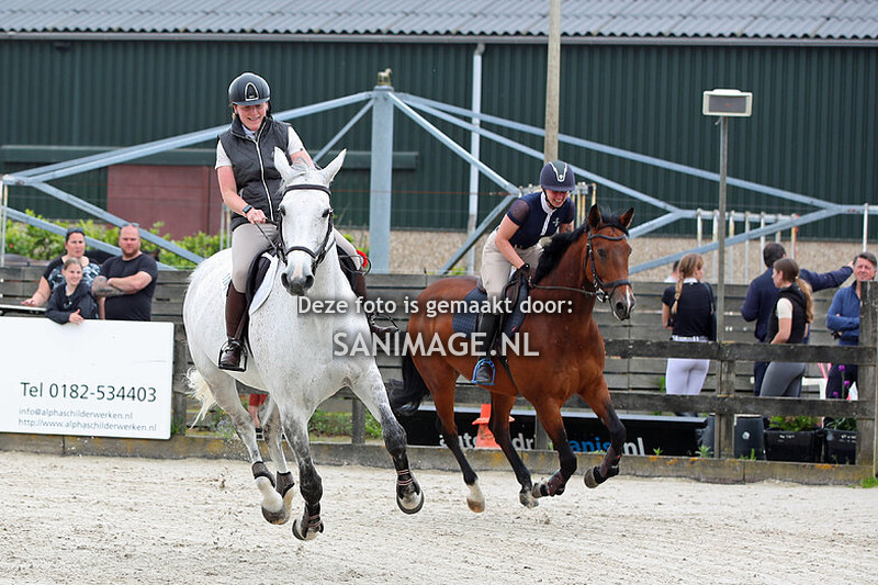 Reigersburgh 09-05-2024 Springen Paarden 90 cm
