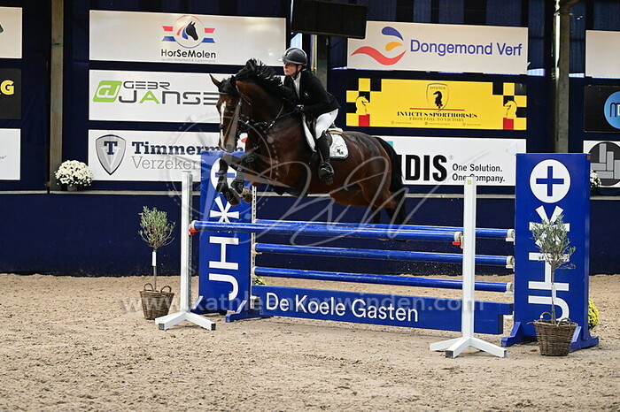 Anouk van der Pluijm - Elka Z