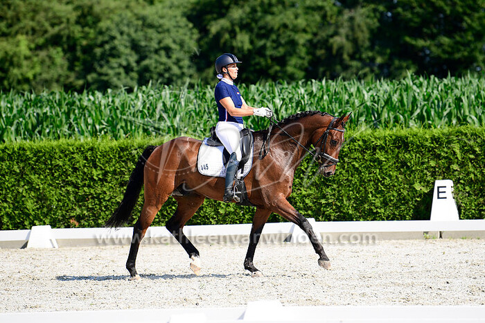 Bianca Hildebrand - Alderwegen