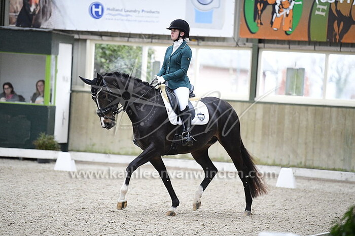 Cynthia Kapoen - Ouverture Niki VS