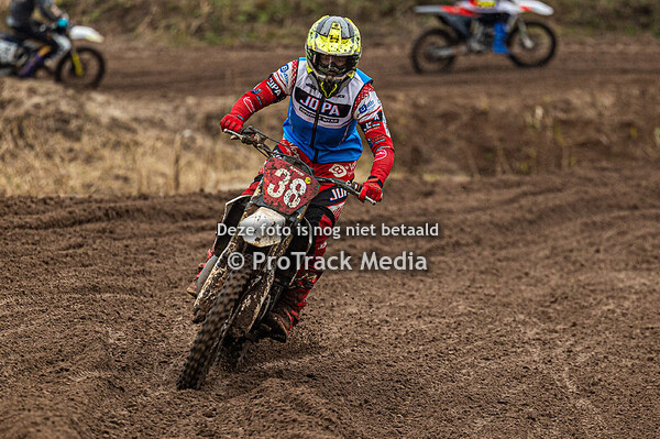 Kerstcross Emmen Masters Dames 2e manche