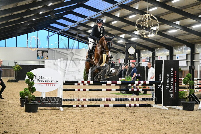 Lotte van Santvliet - Ritual I.K.