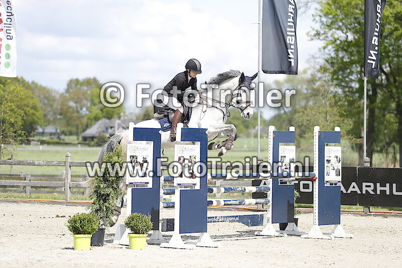 Carlijn Van der Neut