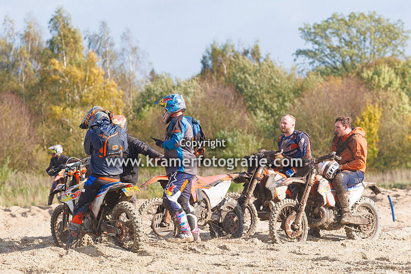 Off Road Peelrandrit .....Handel   26-10-2025
