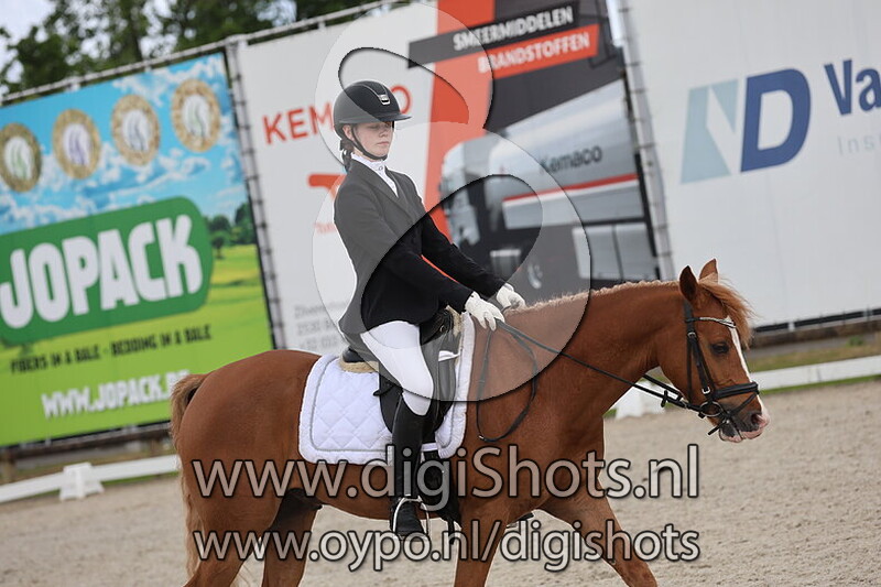 Kjeld van Equi Center