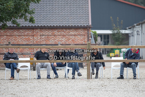 06. Rico van de Black stables