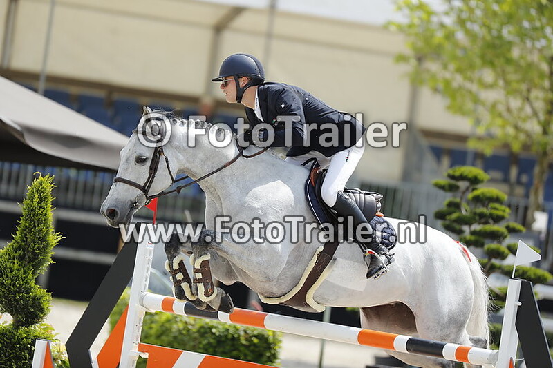 boy adrian van gelderen