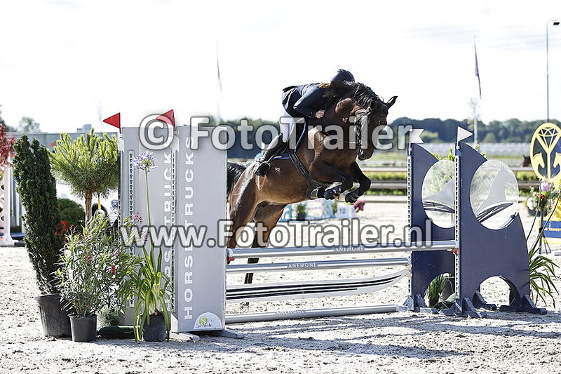 danielle van remmerden