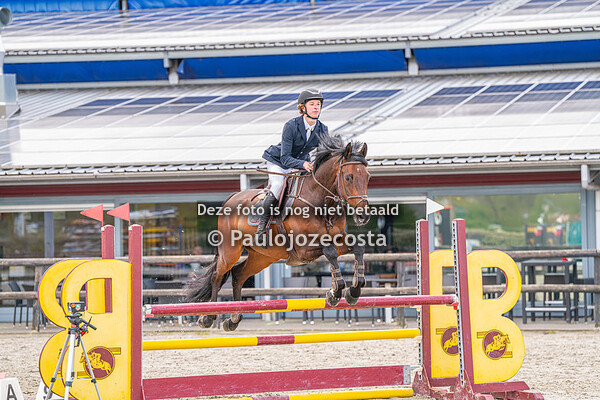 21/04/2024 100cm Paarden Beukers Hippix