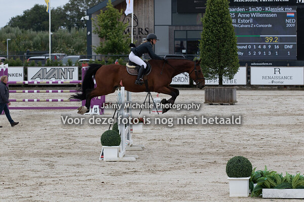 Anne Willemsen - Estoril