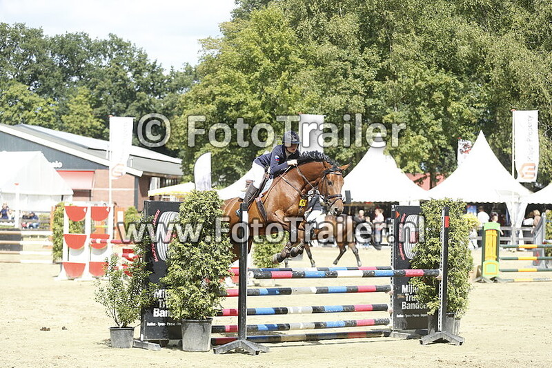 alexandra pushkarskaya