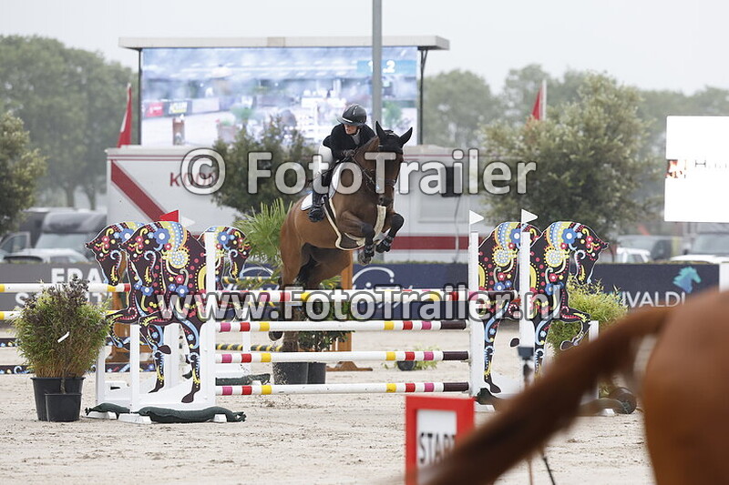 angela van daatselaar