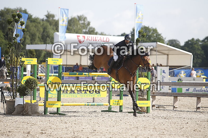 Neelan Jonathan Ratnasingham