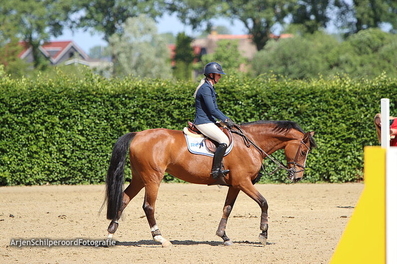 CH Wanneperveen 28-05-2022 M 120cm