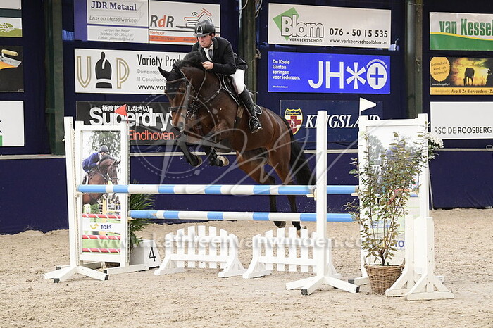 Bart Lips - Cora Jade Edil