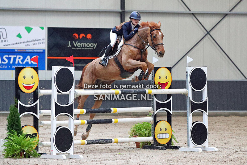 De Voornruiters De Meern KNHS Hartog Trophy 06-11-2022 Junioren/Young Riders