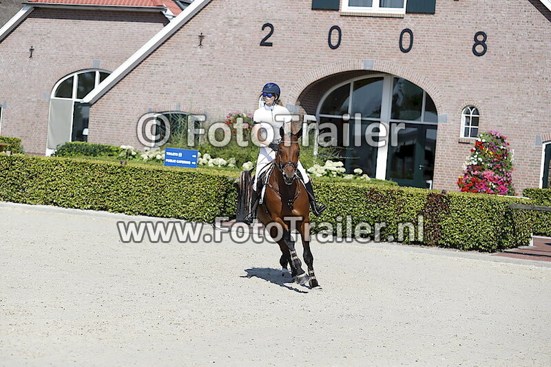 Marleen van den Burg