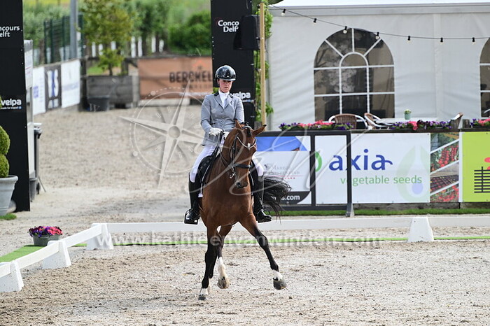 Lotte van Engelen - Nijntje