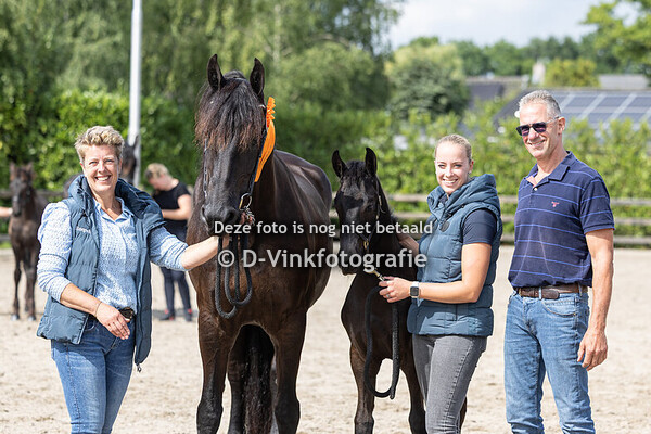 59. Dana van Raepshille