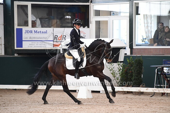 Liza Frints - Peter Parker VKH