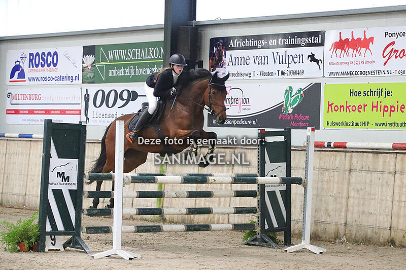 De Voornruiters De Meern Springen 16-01-2022 Klasse L