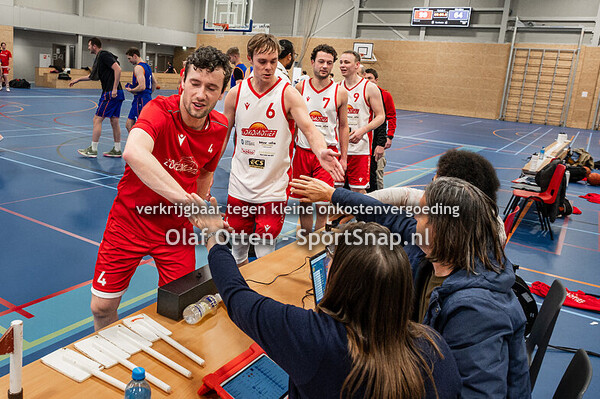Basketbal-Lokomotief MSE1 - Uitsmijters MSE 1