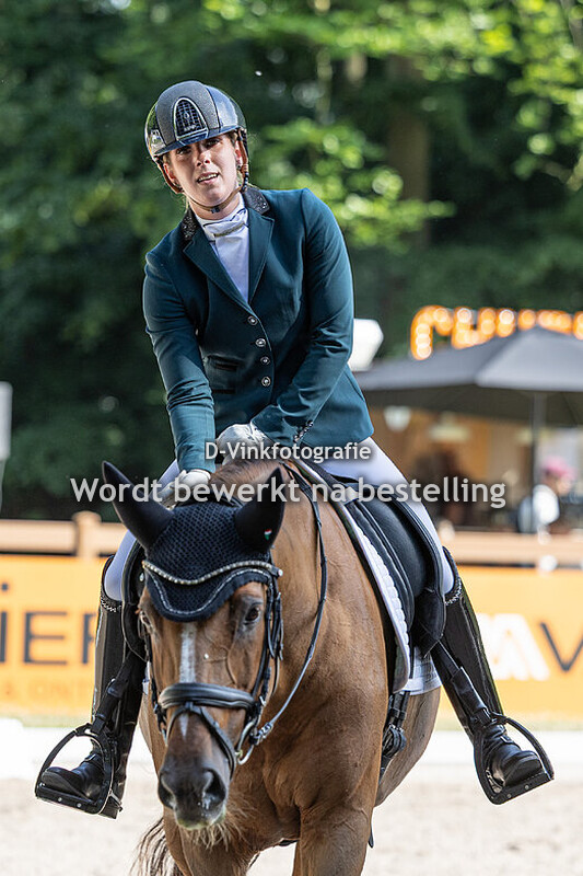 Caitlin van de Graaf - Another Angel