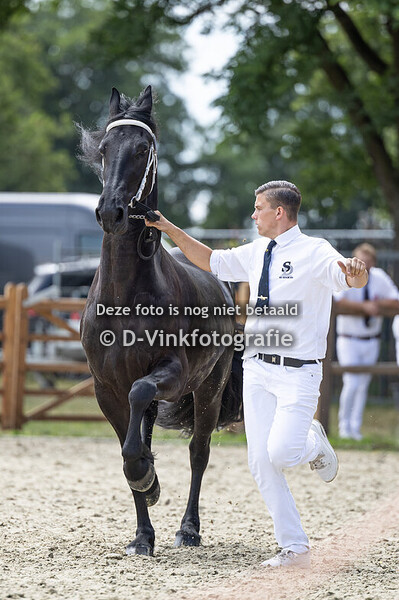 27. Tsjitske van de Hamelspoel