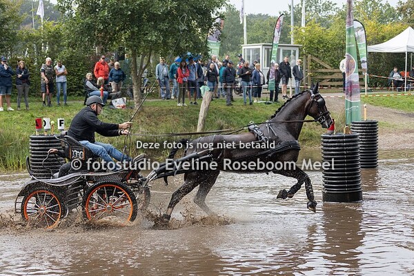 NK mennen Exloo 17-9-2023 - 1SPAN PAARD-L
