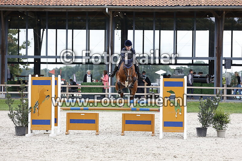 sandra van den outenaar