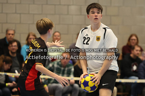 2025-11-02-FLA-hal 2-08-U15-Zwart-Duitsland A