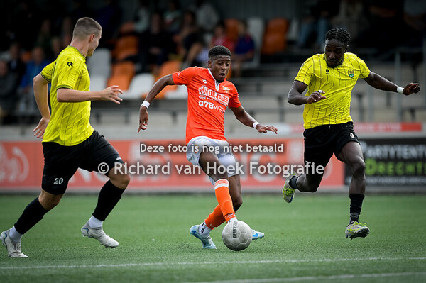 240914 Oranje Wit-Halsteren