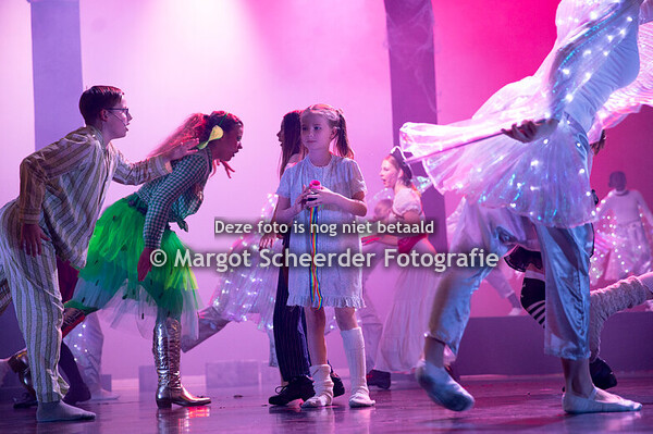 15. De strijd om Nooit Gedacht Land