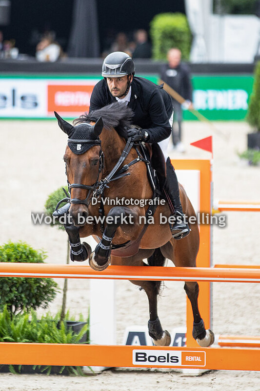 Ibrahim Hani Bisharat - Blood Diamant