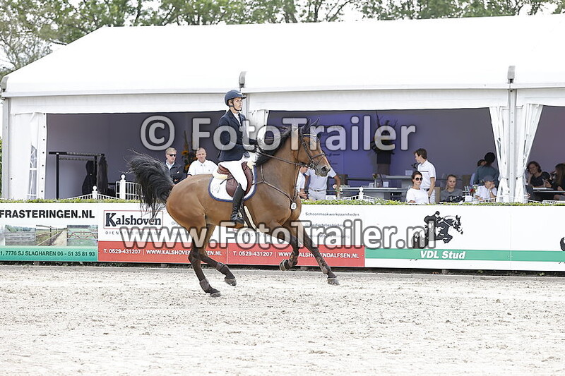 marleen van der burg