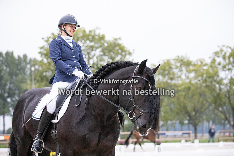 Isabel Egberts - Dancing Dutchman SN