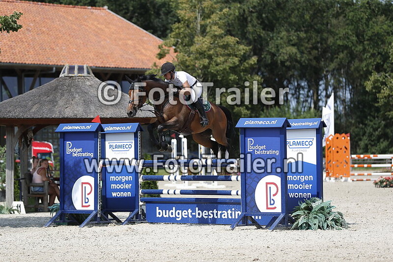 monique van den broek