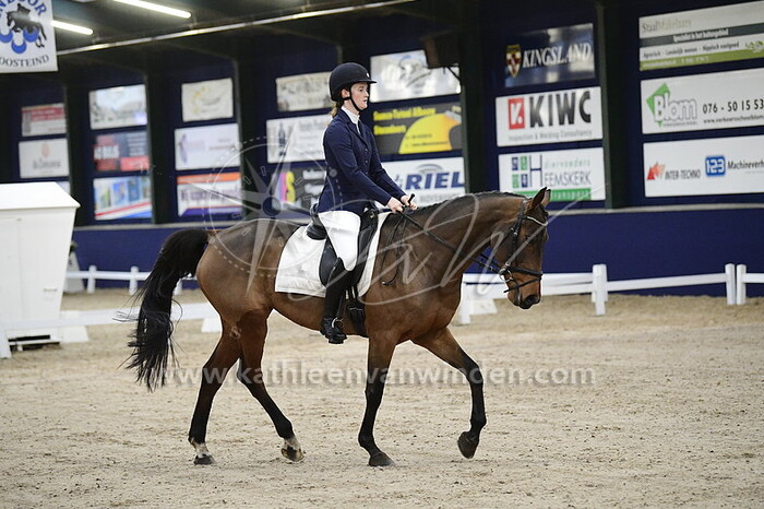 Tessa Leemans - Handsome