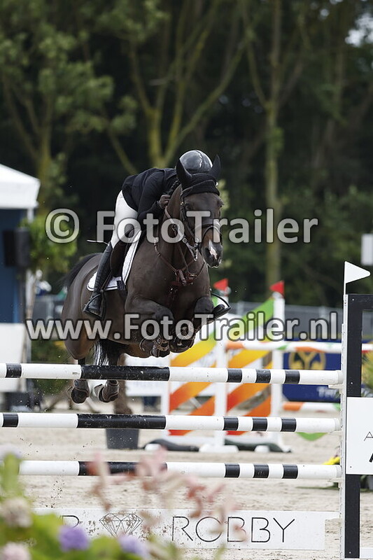 angela van daatselaar