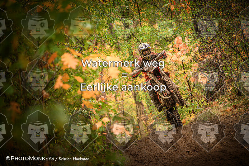 Foto's zijn te bestellen via www.photomorgana.eu