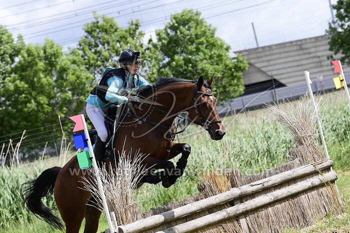 Conchita Swinkels - Ligtvoet