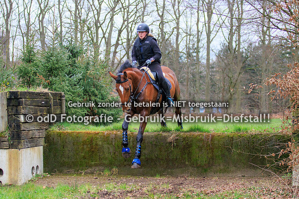 Crosstraining Margo van Nijnatten Tilburg Groep 6 13:00 04-03-23