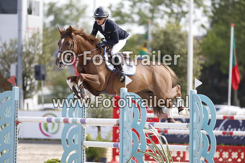 oda charlotte lyngvaer